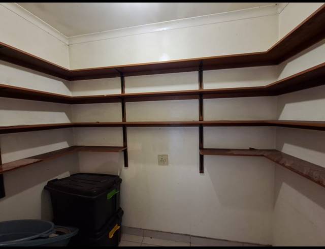 4 BEDROOM HOUSE FOR SALE IN ARCON PARK